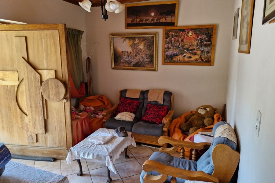 4 Bedroom Property for Sale in Roosheuwel North West